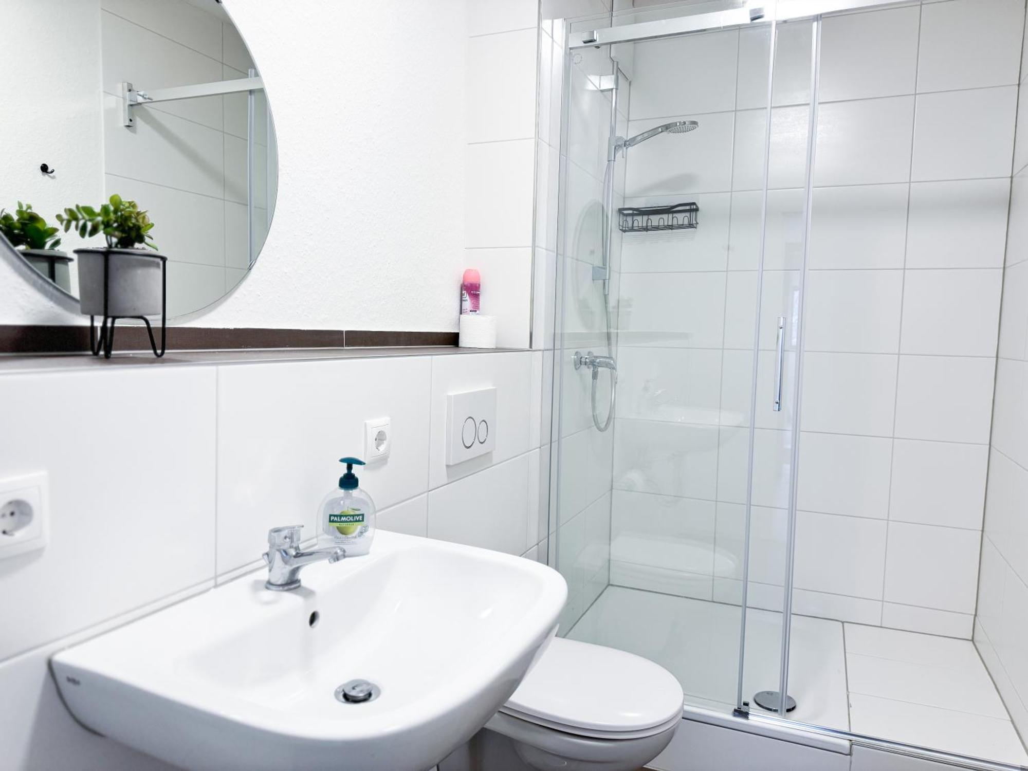 Modern Living Studios Karlsbad Esterno foto
